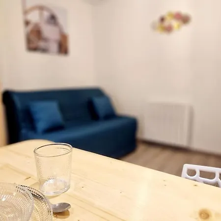 Le Cosy 2 Yourhosthelper Apartment